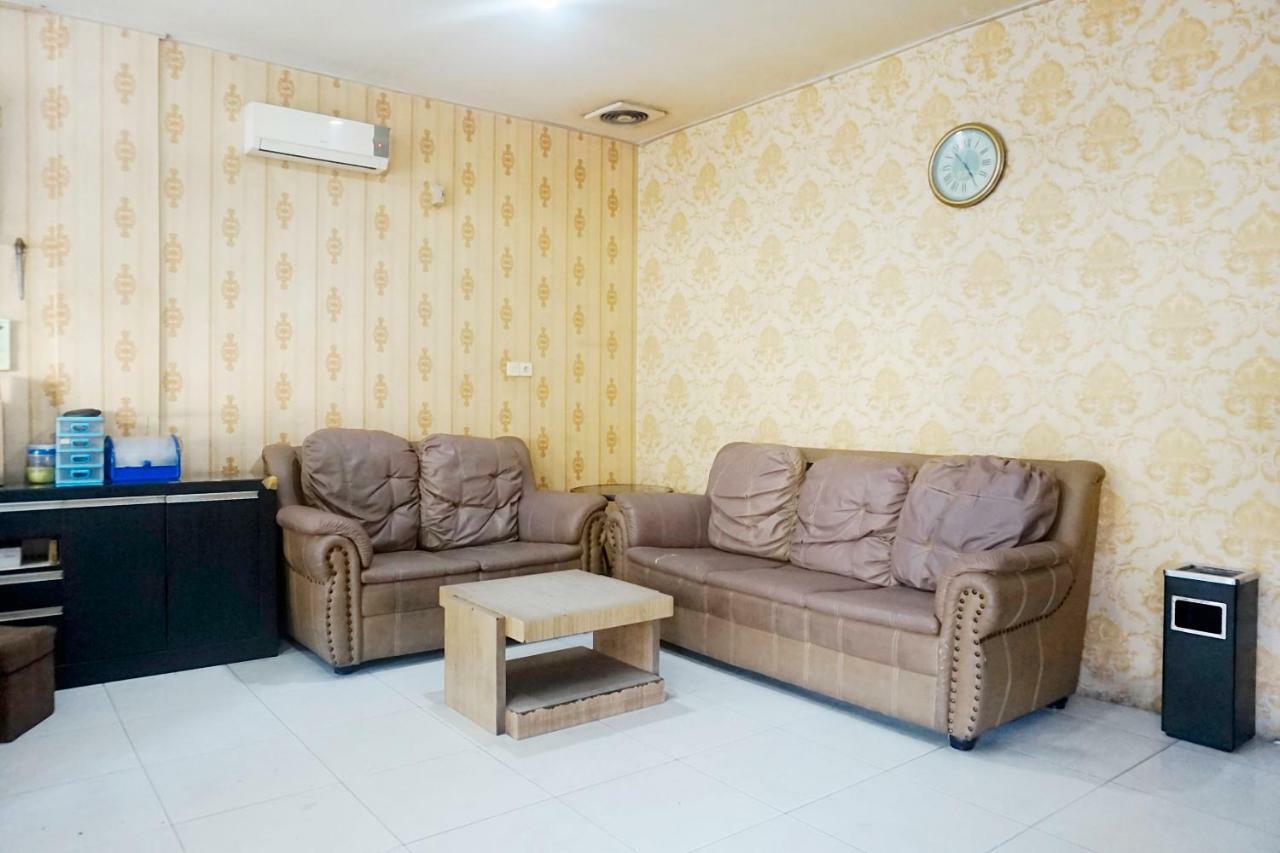 Oyo 702 Ganesha Hotel Pekanbaru